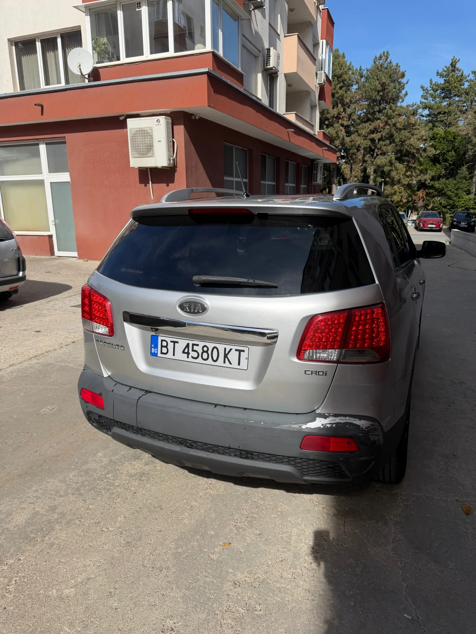 Kia Sorento, снимка 6 - Автомобили и джипове - 56448316