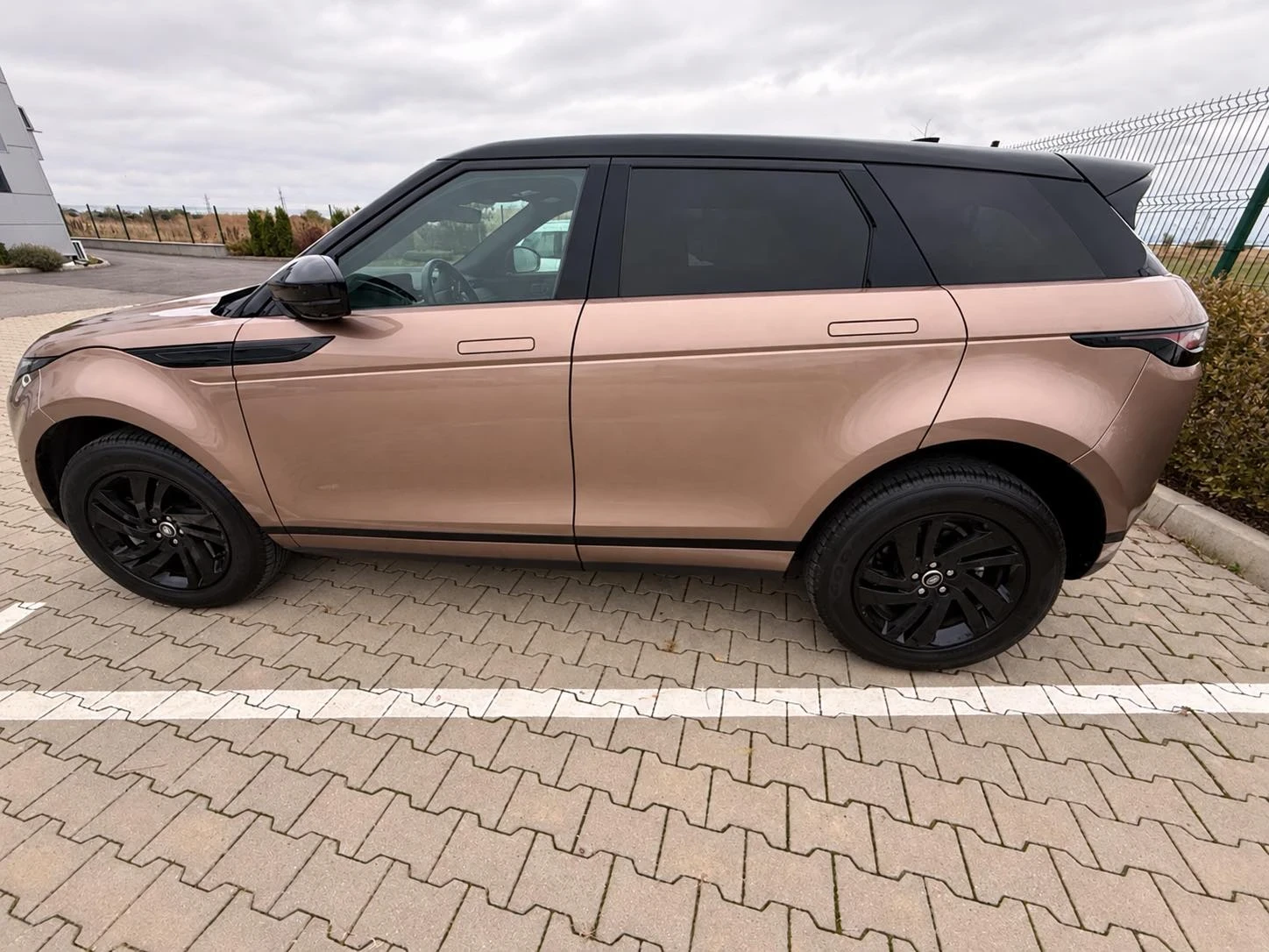 Land Rover Evoque, снимка 10 - Автомобили и джипове - 56655849