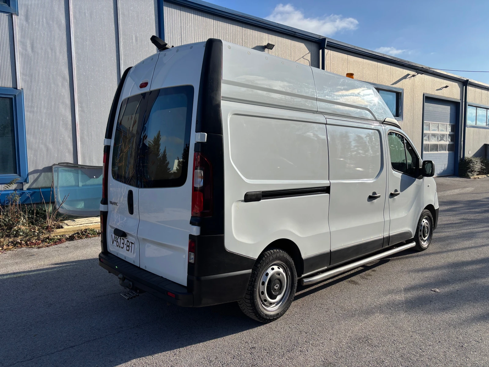 Renault Trafic Работилница 12V/220V - изображение 3