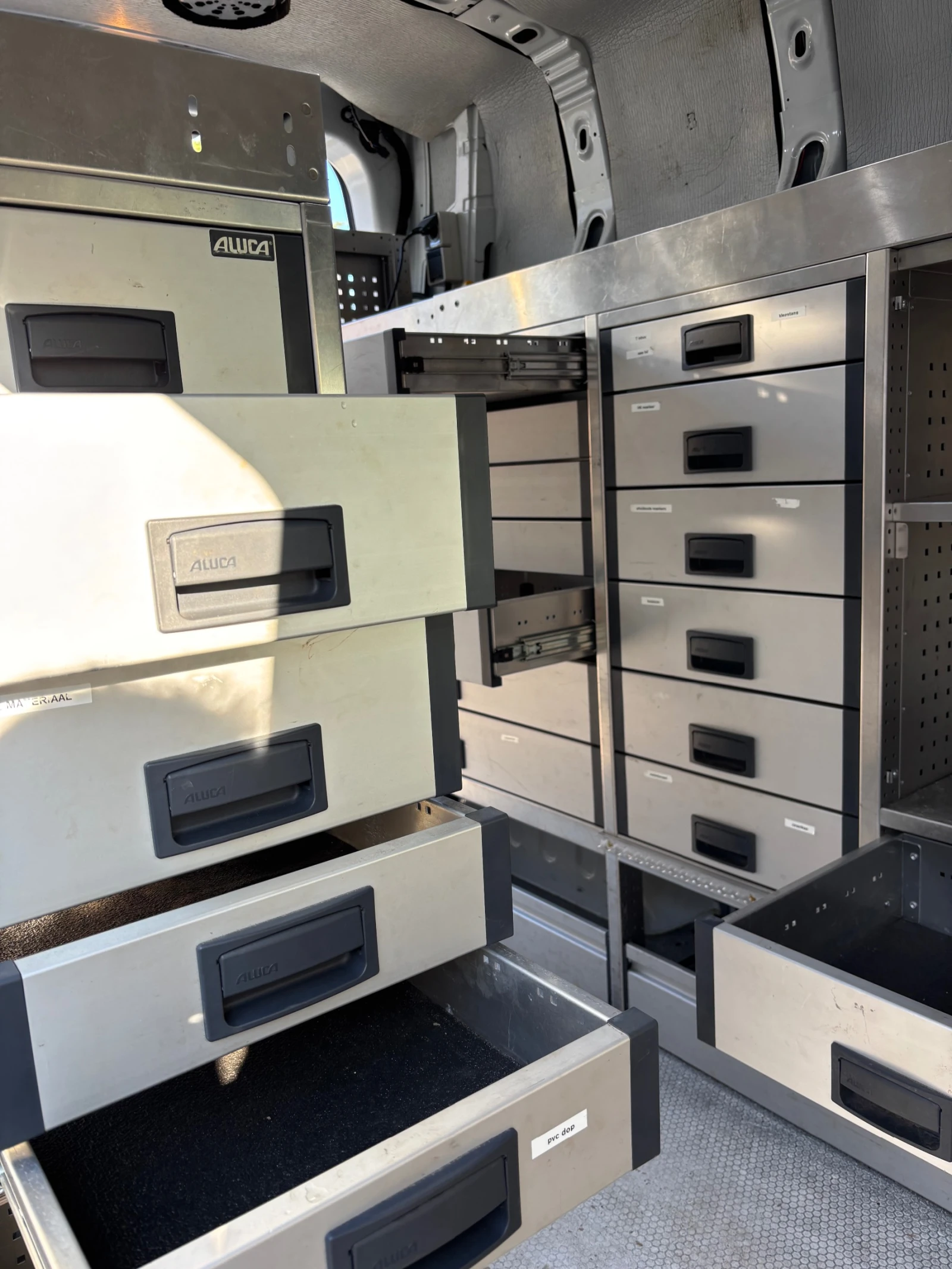 Renault Trafic ����������� 12V/220V | Mobile.bg � ����������� 11