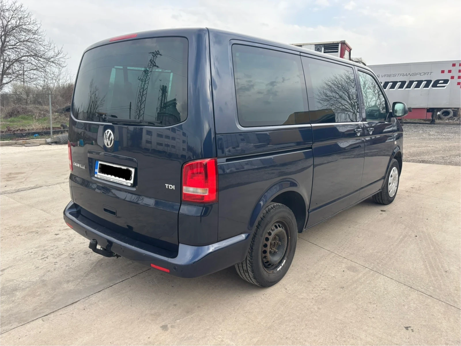 VW Caravelle, снимка 3 - Бусове и автобуси - 56338706