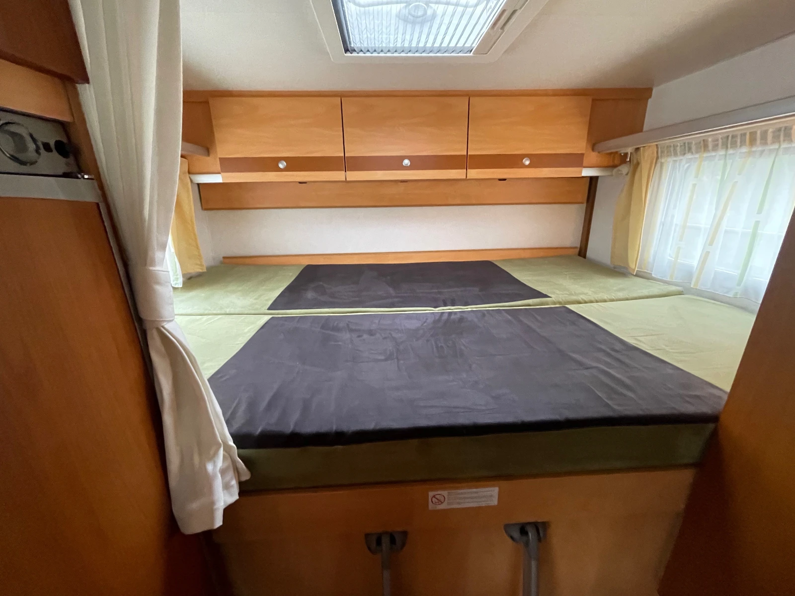  Ford SUNLIHGT T 65 | Mobile.bg   10