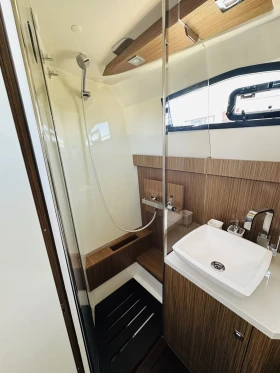 Моторна яхта Capelli 50 | Auto.bg — изображение 16