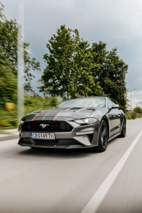 Ford Mustang, снимка 1