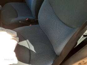 Toyota Yaris 1.0 бензин, За ЧАСТИ, КЛИМАТИК , снимка 7