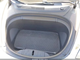 Tesla Model 3 Standard Range Plus, снимка 9