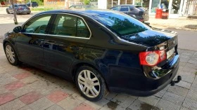 VW Jetta 2 .0 TDI , снимка 4