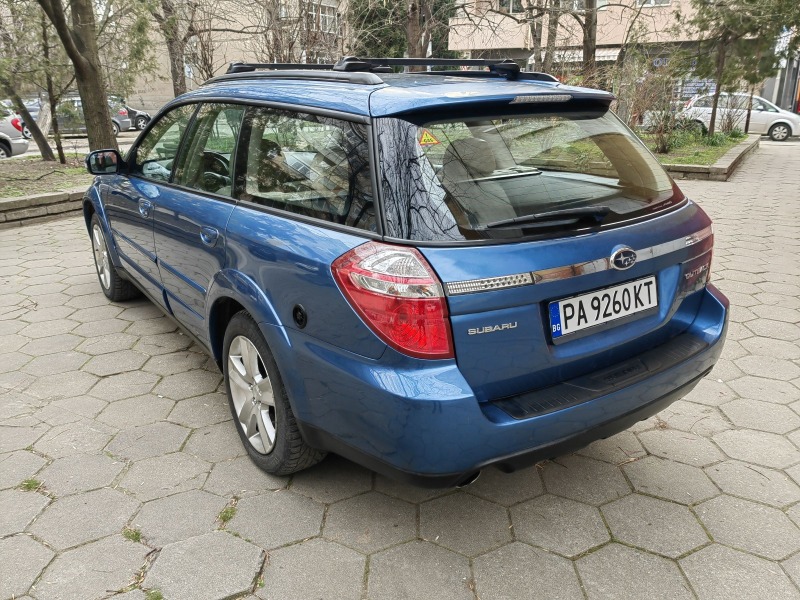 Subaru Outback 2.5i, снимка 8 - Автомобили и джипове - 45046281