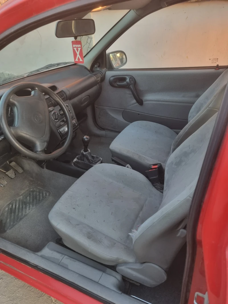 Opel Corsa, снимка 2 - Автомобили и джипове - 48470942