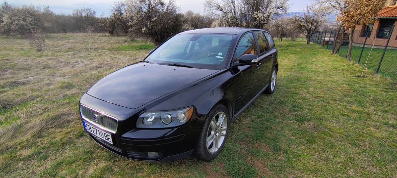 Volvo V50 2.0d, снимка 8 - Автомобили и джипове - 50962285