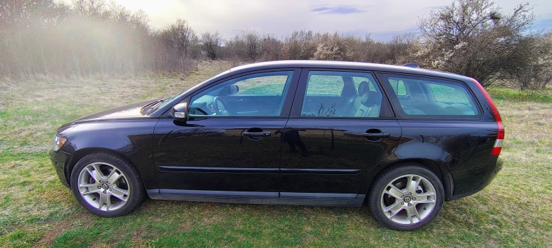 Volvo V50 2.0d, снимка 7 - Автомобили и джипове - 50962285