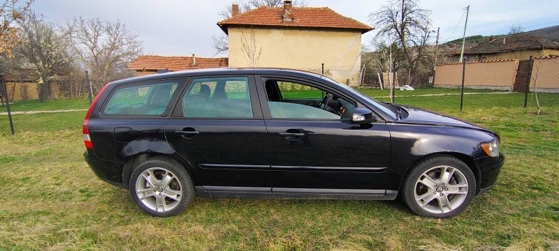 Volvo V50 2.0d, снимка 3 - Автомобили и джипове - 50962285