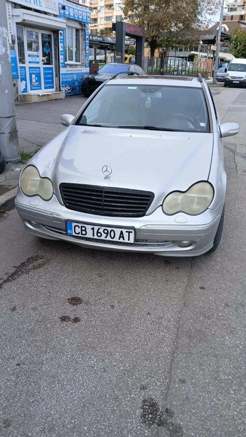 Mercedes-Benz C 240, снимка 2 - Автомобили и джипове - 49116300