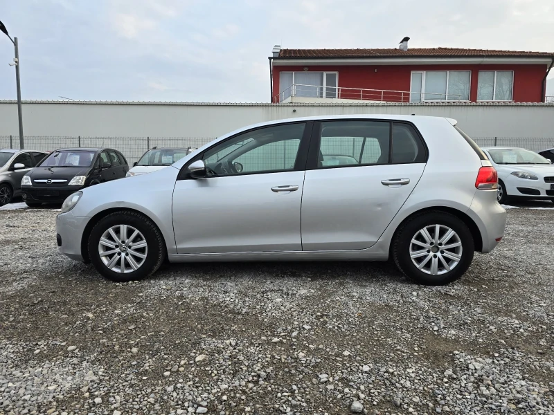 VW Golf 1.6TDI БЕЛГИЯ, снимка 5 - Автомобили и джипове - 49303516