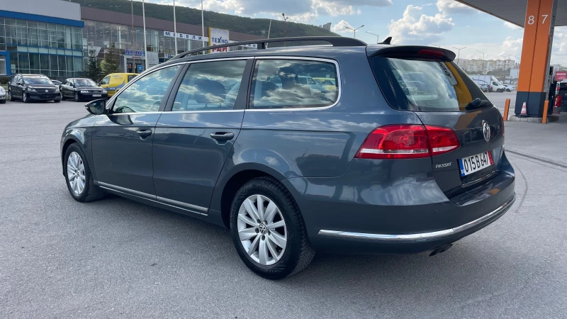 VW Passat 2.0tdi NAVI, снимка 7 - Автомобили и джипове - 50114446