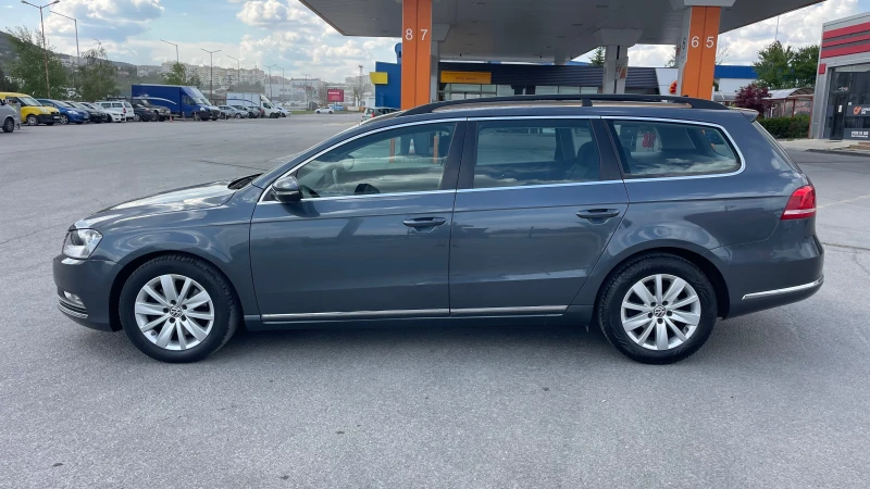 VW Passat 2.0tdi NAVI, снимка 8 - Автомобили и джипове - 50114446