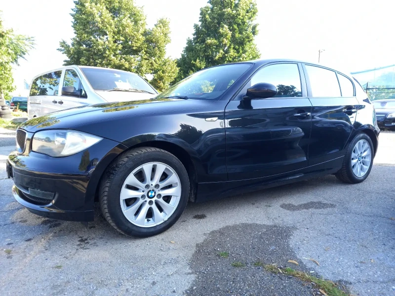 BMW 118 2.0i 143k.c.FACELIFT, снимка 2 - Автомобили и джипове - 51114491
