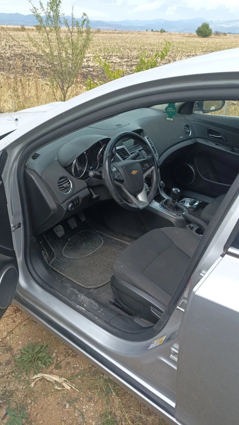 Chevrolet Cruze 2.0CDTI тип мотор Z20D1, снимка 12 - Автомобили и джипове - 51746283