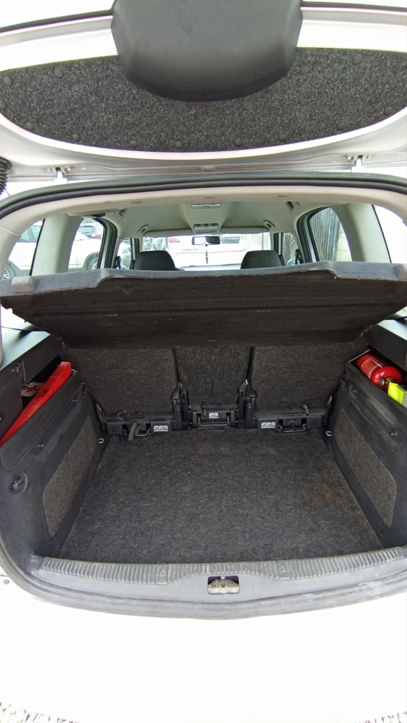 Skoda Roomster 1.4 TDI, снимка 10 - Автомобили и джипове - 51979707