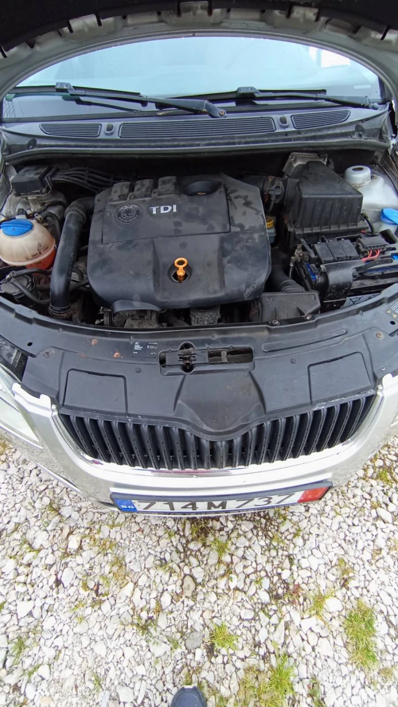Skoda Roomster 1.4 TDI, снимка 11 - Автомобили и джипове - 51979707