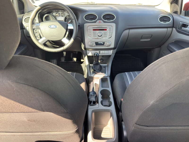 Ford Focus 1.8 TDCi, снимка 13 - Автомобили и джипове - 52512521