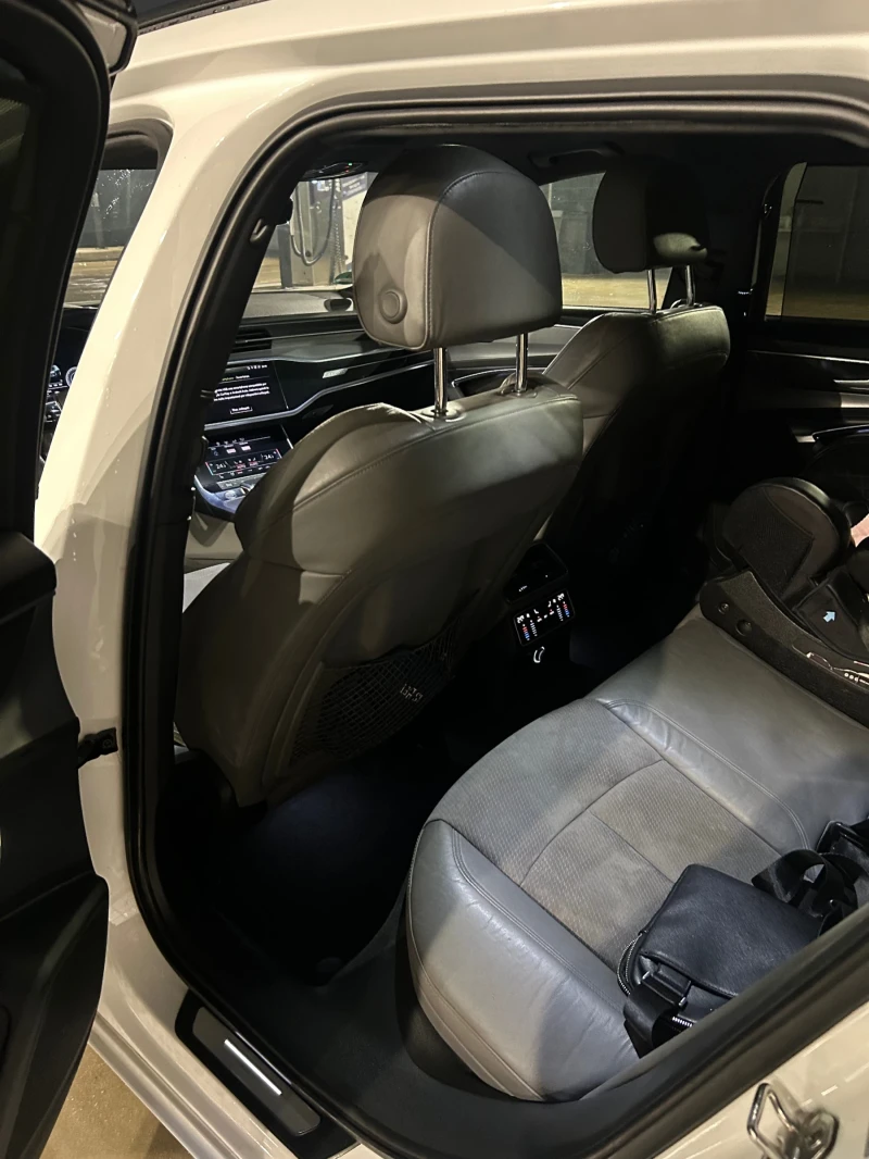 Audi A6 C8 Quattro, снимка 8 - Автомобили и джипове - 53327212