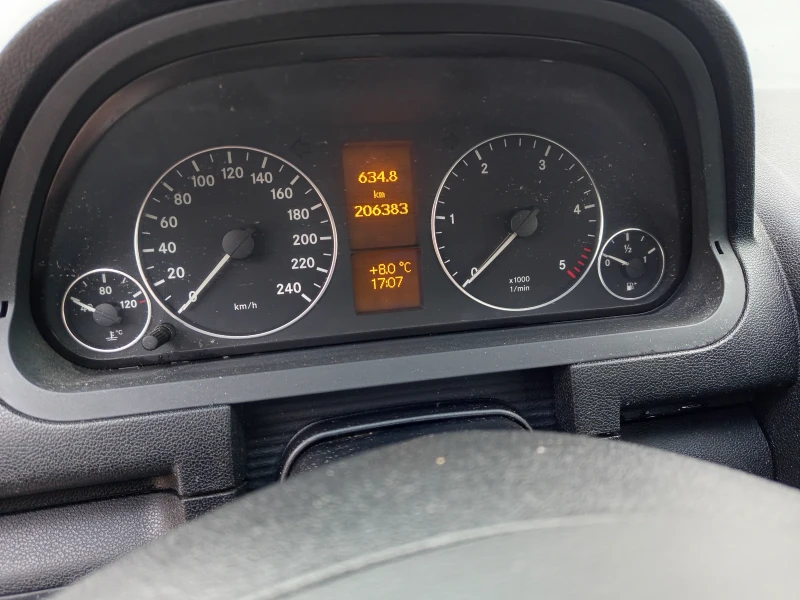 Mercedes-Benz A 160, снимка 6 - Автомобили и джипове - 53597193