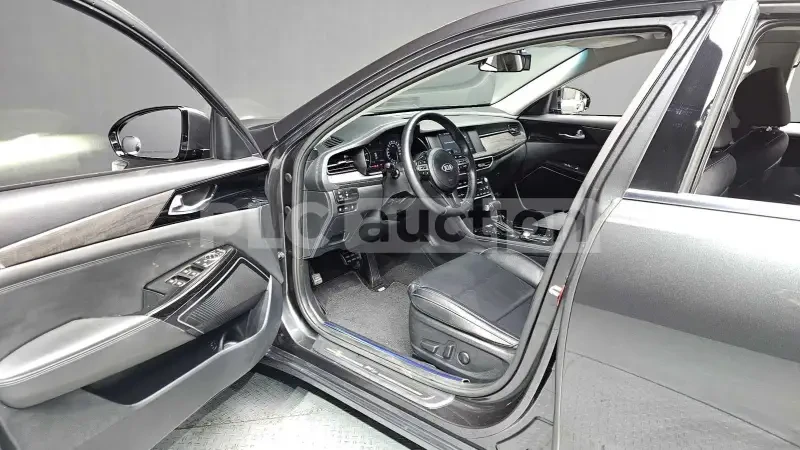 Kia K7, снимка 10 - Автомобили и джипове - 55034902