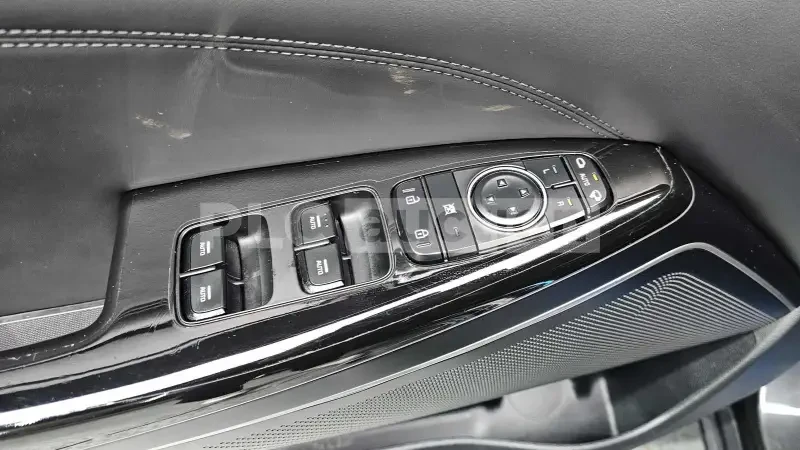 Kia K7, снимка 17 - Автомобили и джипове - 55034902