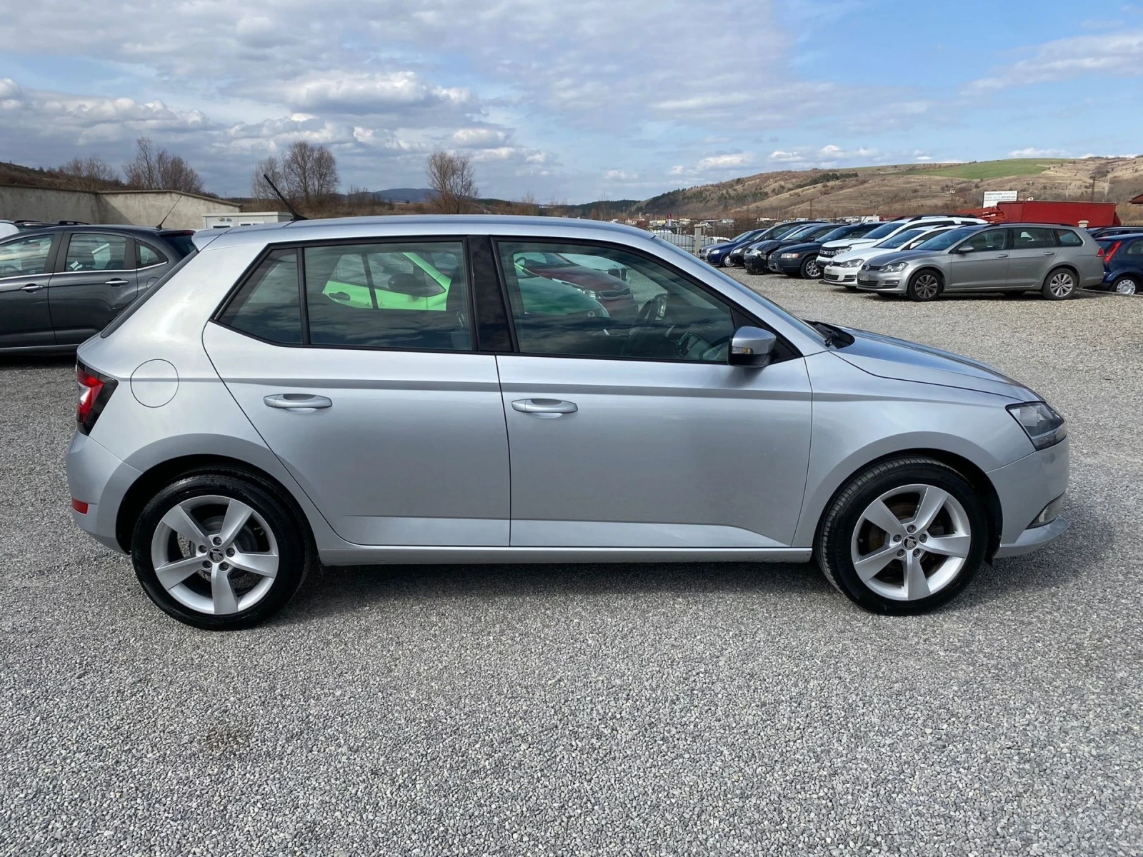 Skoda Fabia 1.0i-gpl - изображение 4