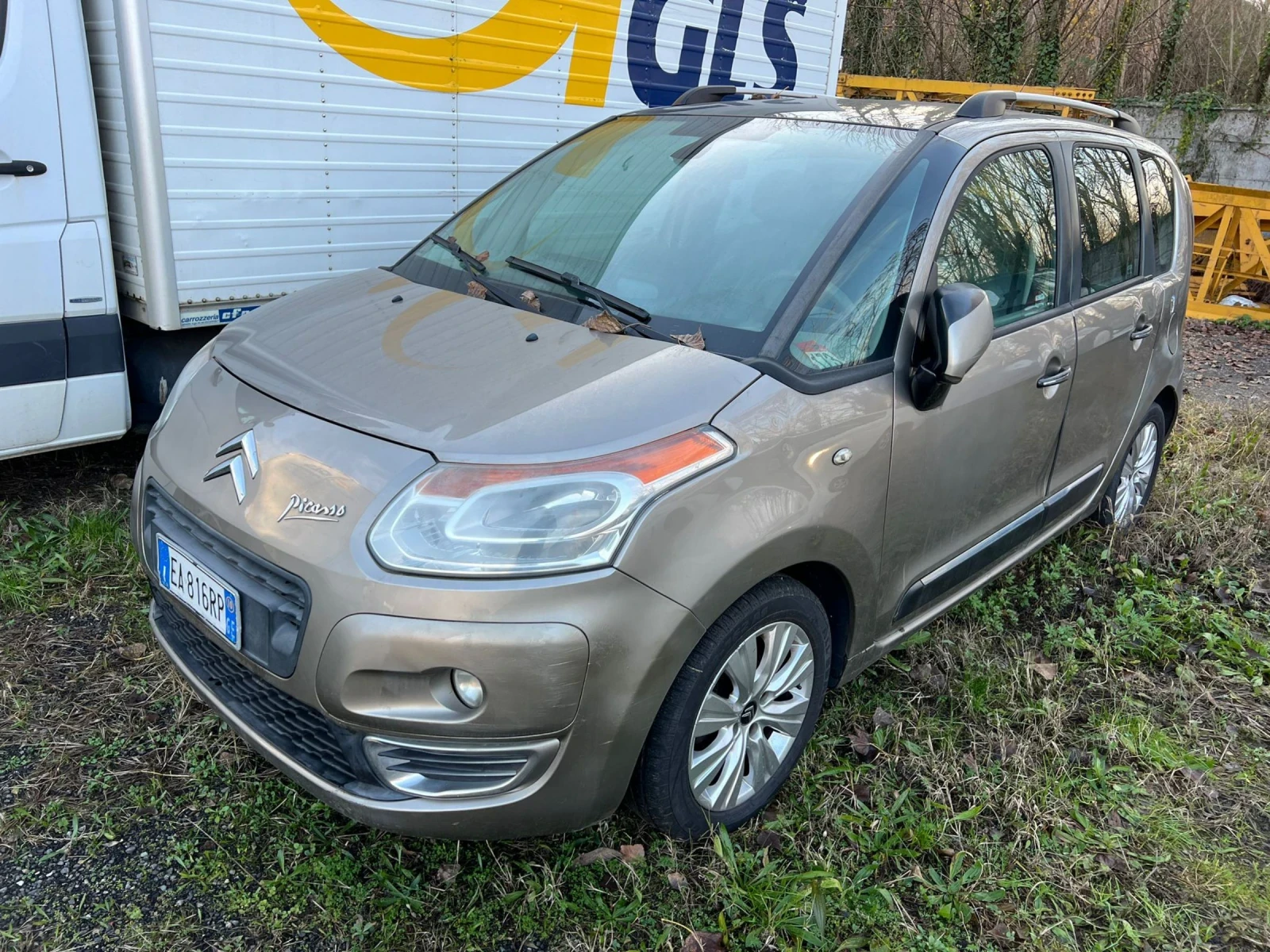 Citroen C3 Picasso 1.6 HDi 90 kc - изображение 3