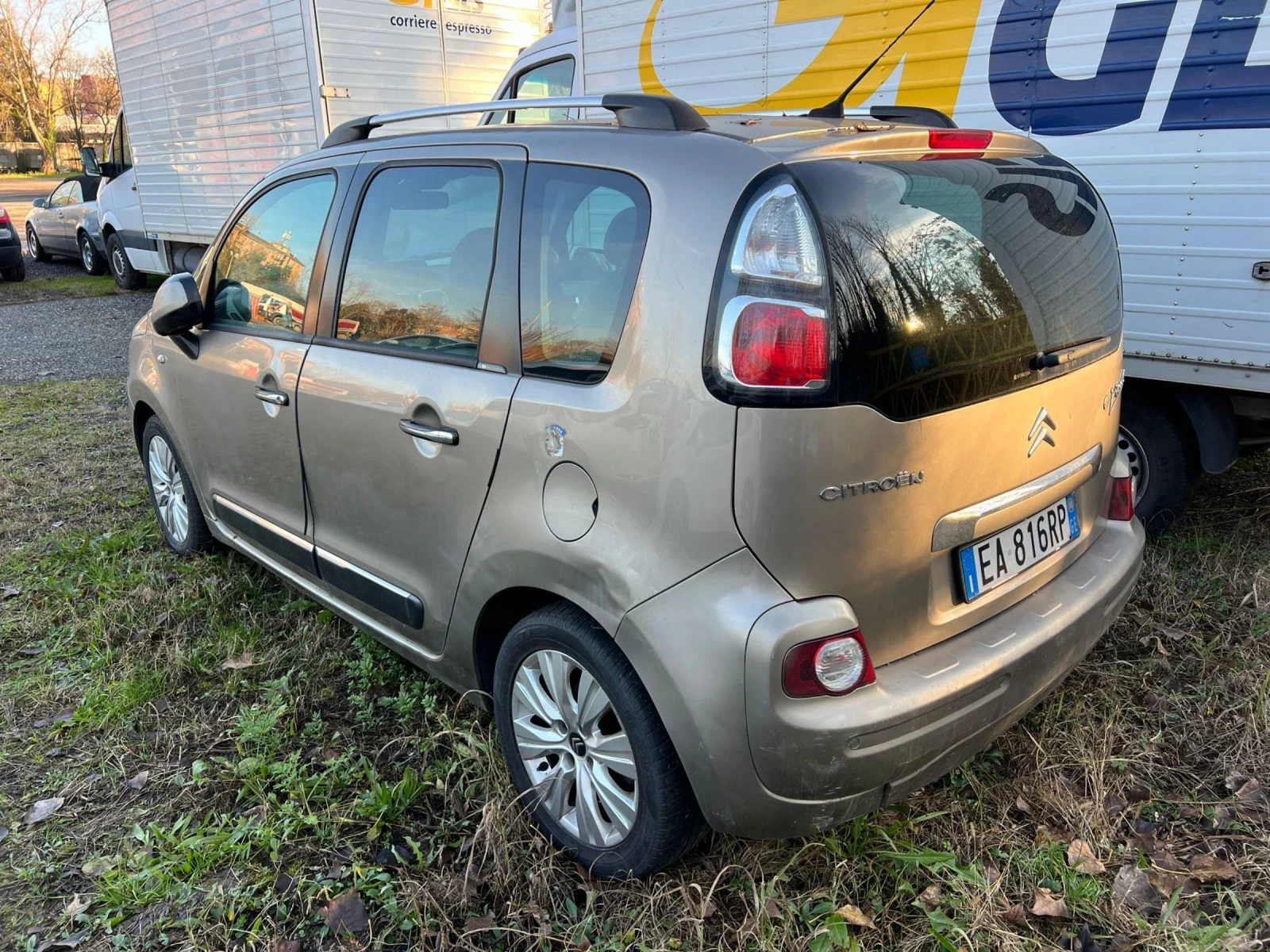 Citroen C3 Picasso 1.6 HDi 90 kc - изображение 7