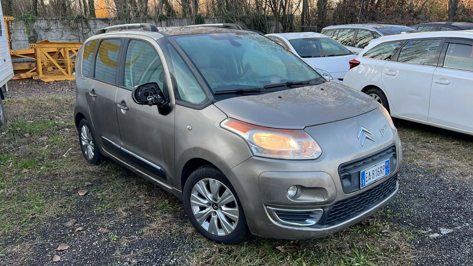 Citroen C3 Picasso 1.6 HDi 90 kc - изображение 2