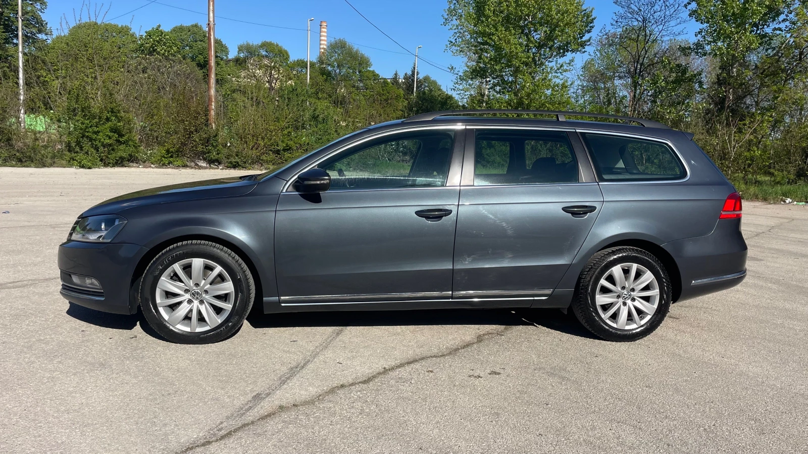 VW Passat 2.0tdi NAVI | Mobile.bg — изображение 16