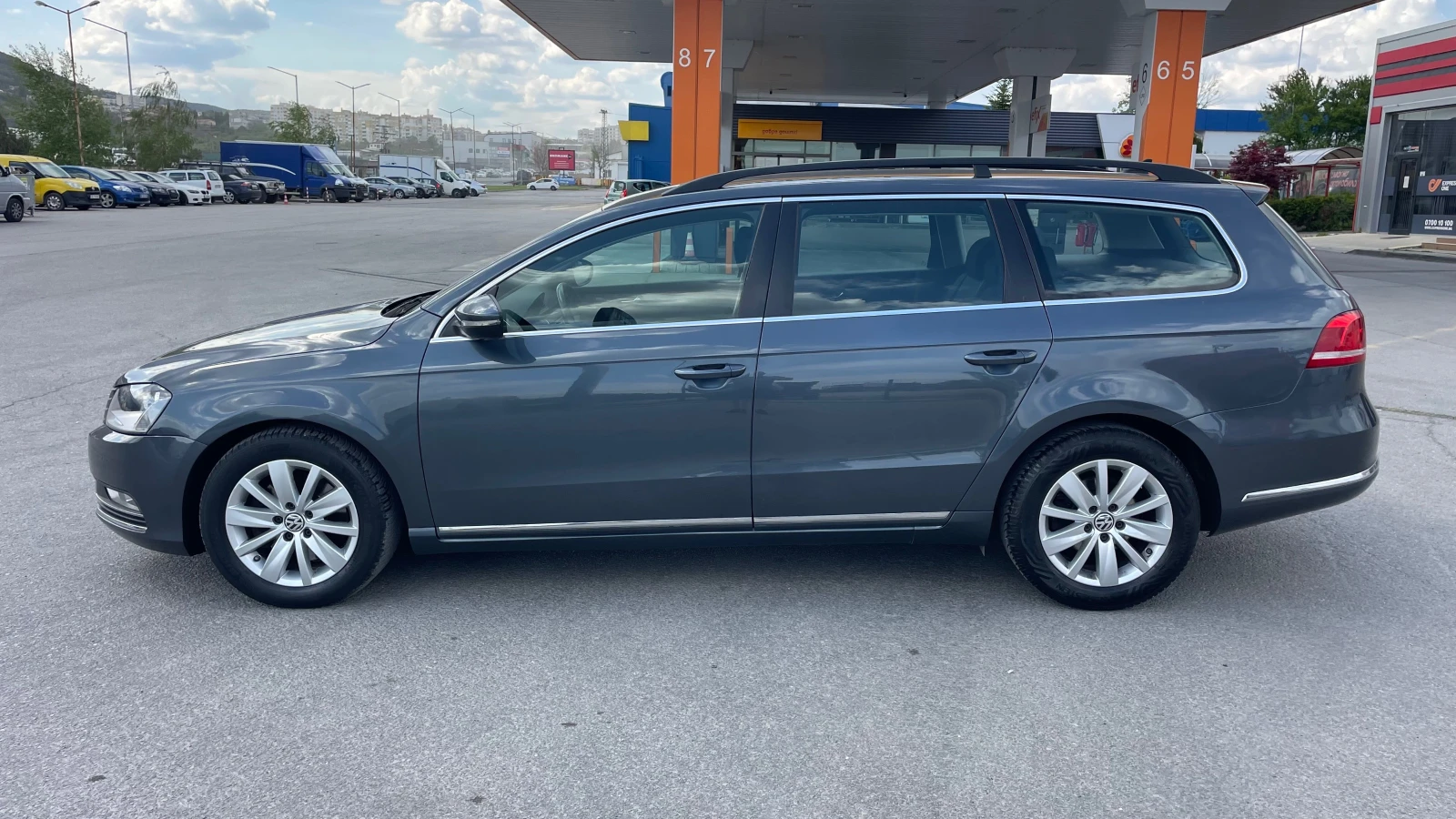 VW Passat 2.0tdi NAVI - изображение 8