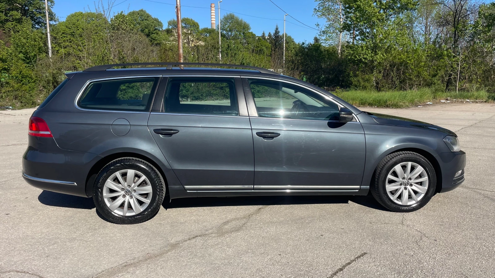 VW Passat 2.0tdi NAVI | Mobile.bg — изображение 17