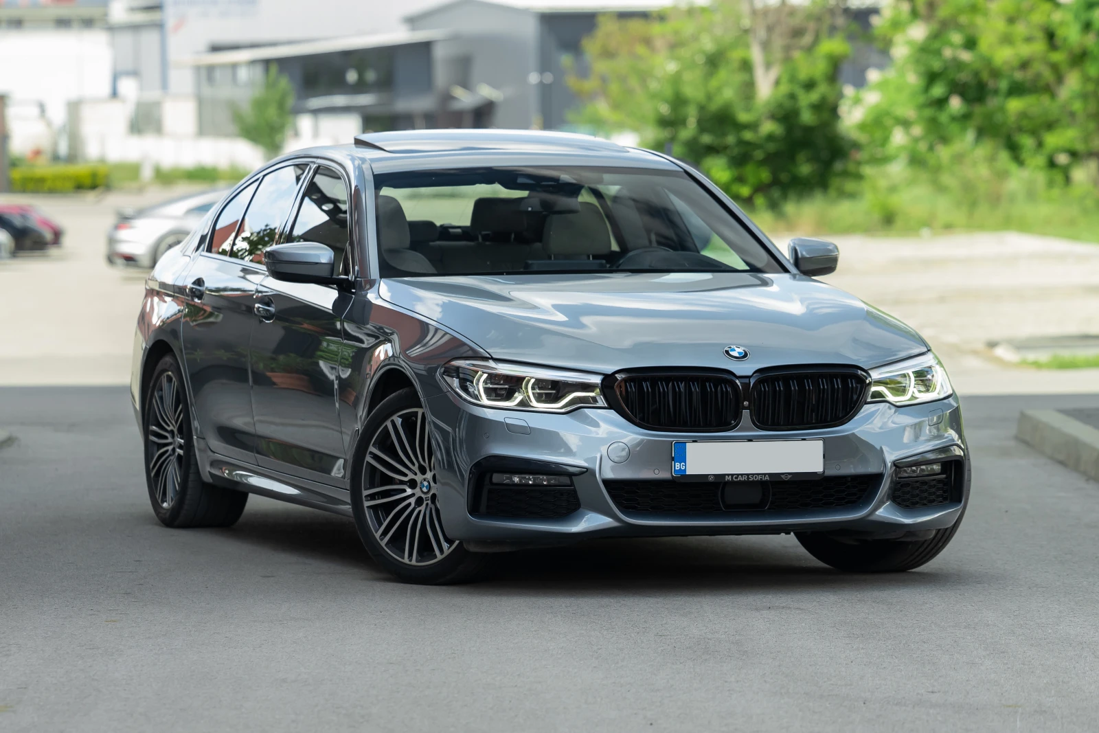 BMW 530 X-Drive M-Sport Harman Kardon - изображение 2