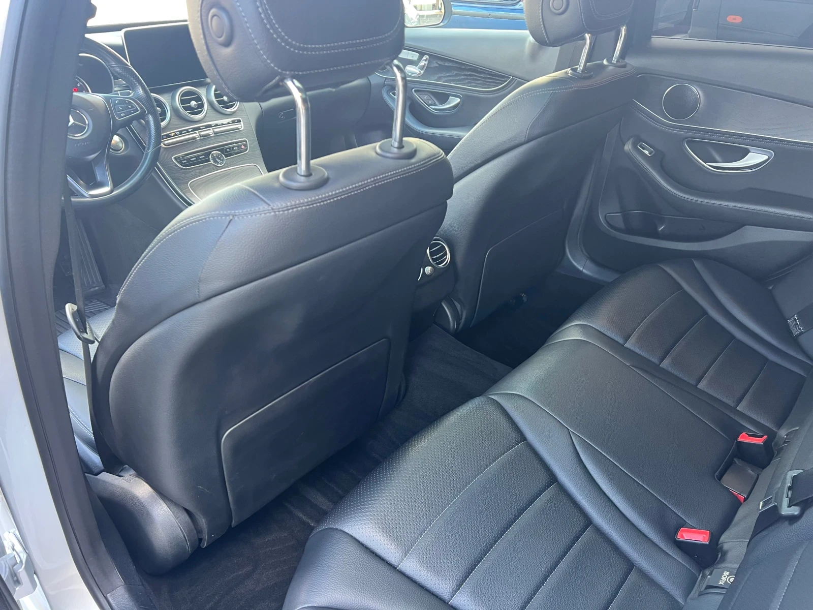 Mercedes-Benz C 300 AMG, 4matic, въздушни възглавници - изображение 10
