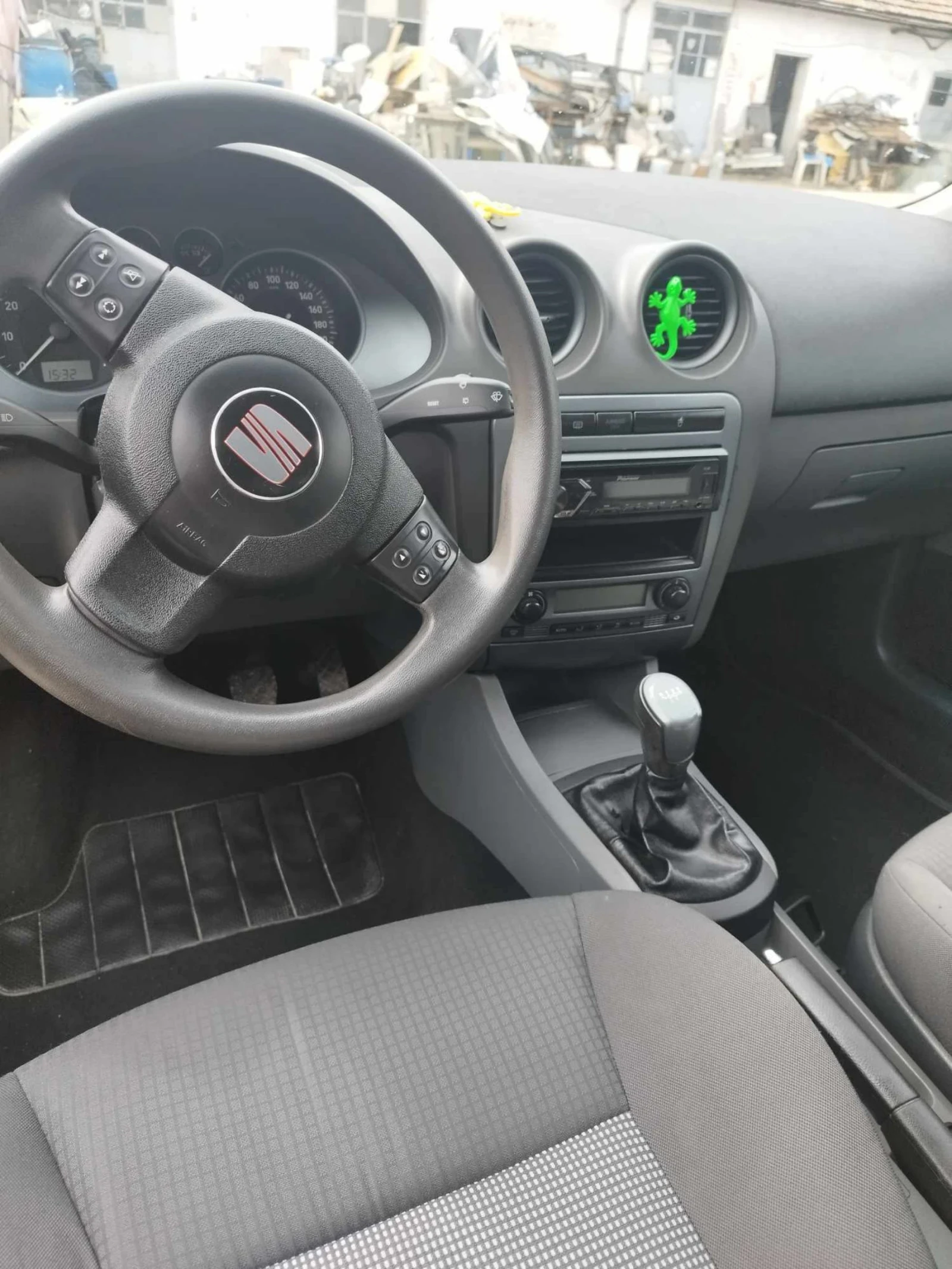 Seat Ibiza  - изображение 5