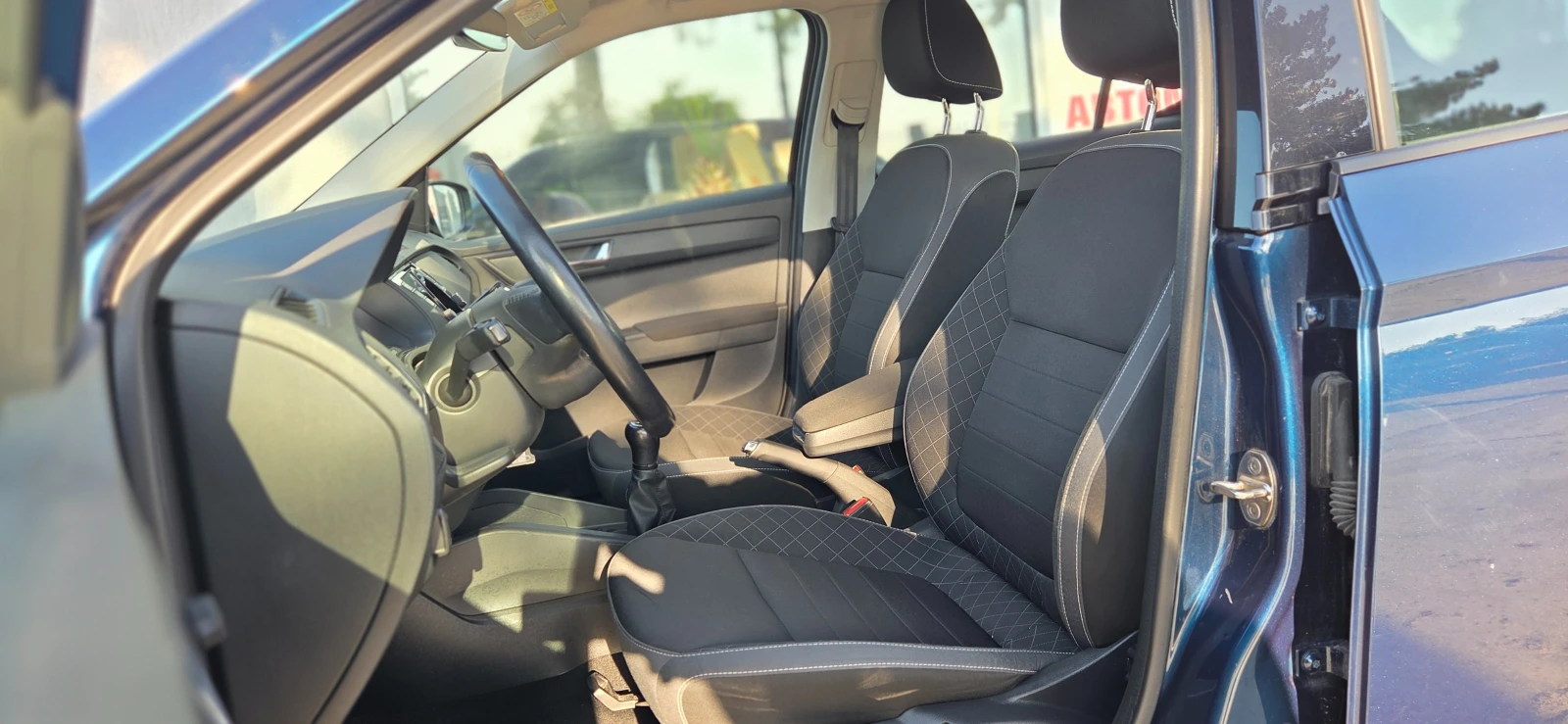 Skoda Fabia ГАРАНЦИЯ 2026г. 83375км. Facelift  1.0 TSI (95 Hp) - изображение 8