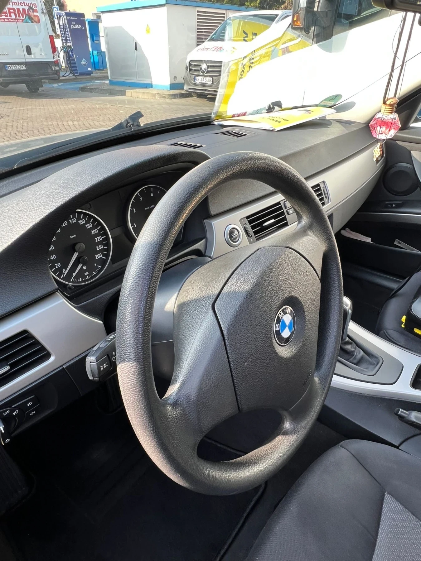 BMW 318 318 - изображение 5