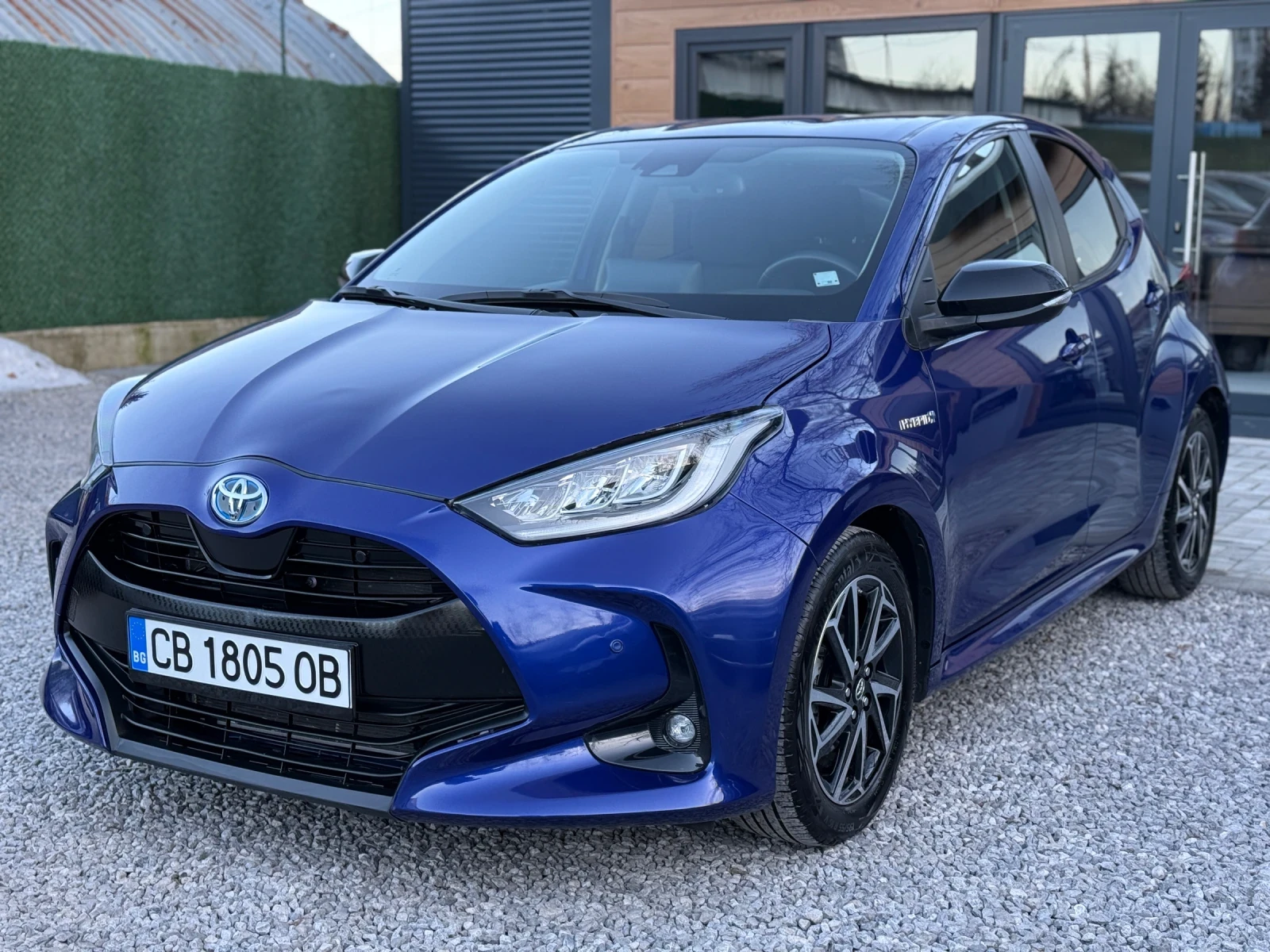 Toyota Yaris 1.5HYBRID/FULL LED | Mobile.bg � ����������� 1