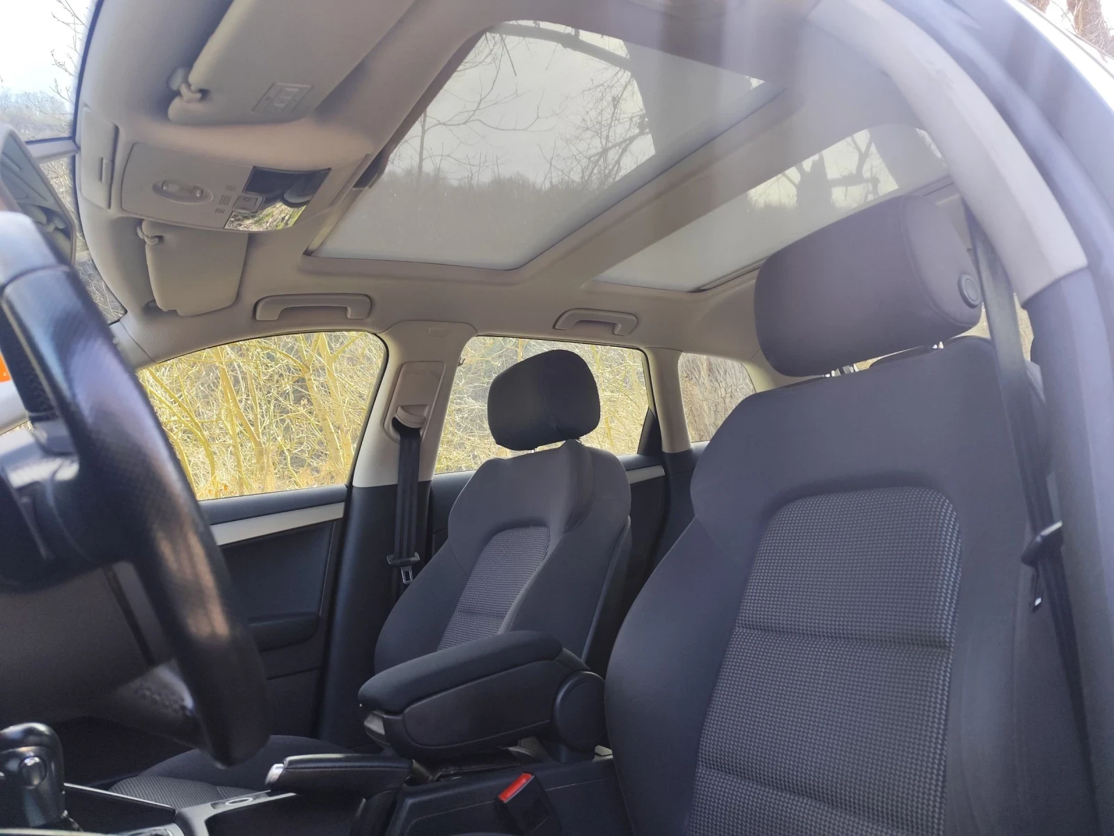 Audi A3 2.0tdi DSG реални км!, снимка 13 - Автомобили и джипове - 53773761