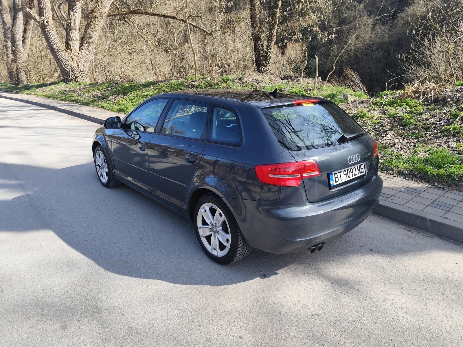 Audi A3 2.0tdi DSG реални км!, снимка 5 - Автомобили и джипове - 53773761