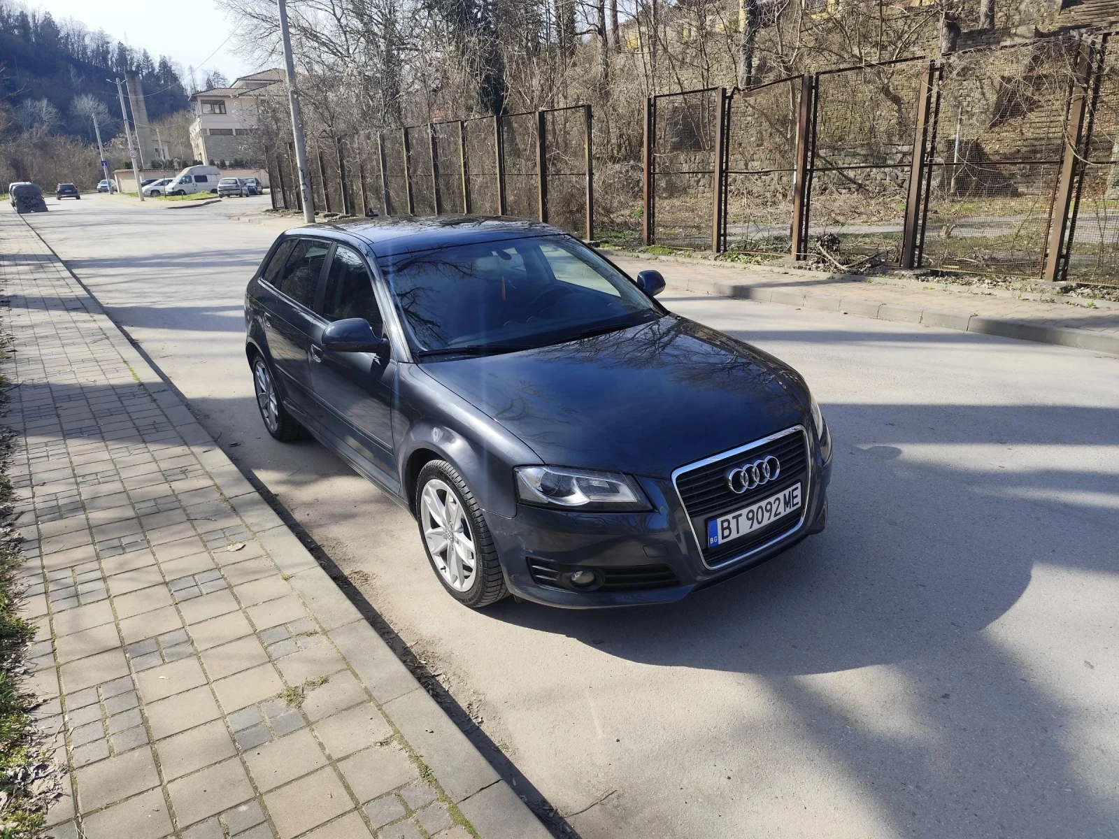 Audi A3 2.0tdi DSG реални км!