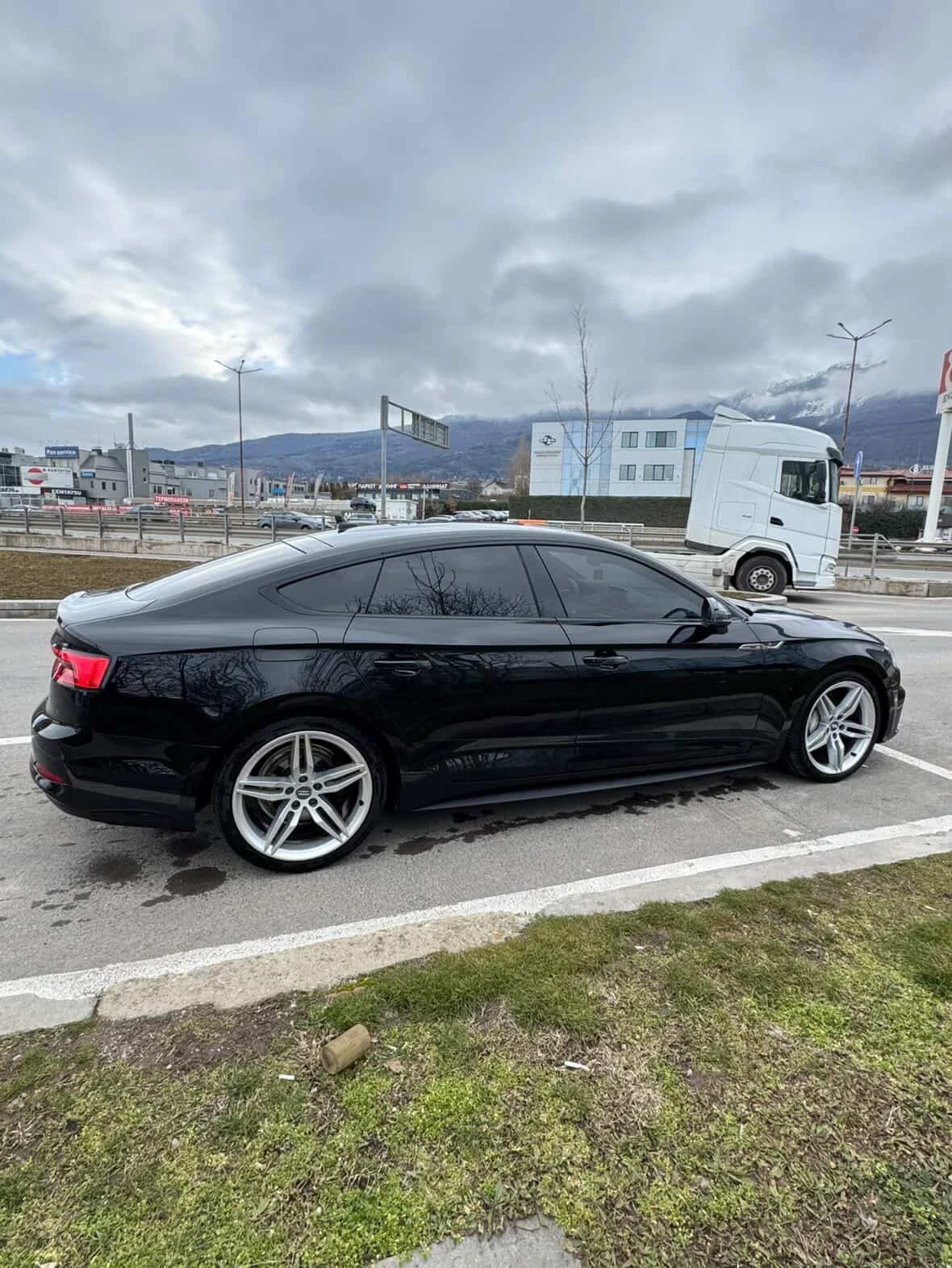 Audi A5 45 TDI BLACK EDITION, снимка 6 - Автомобили и джипове - 53813771