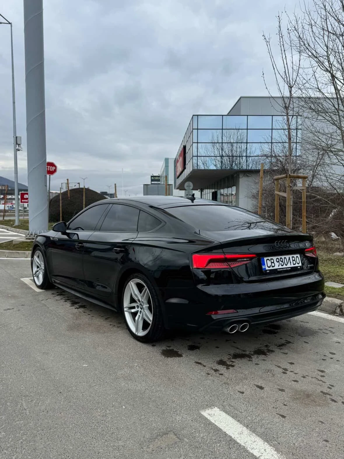 Audi A5 45 TDI BLACK EDITION, снимка 3 - Автомобили и джипове - 53813771