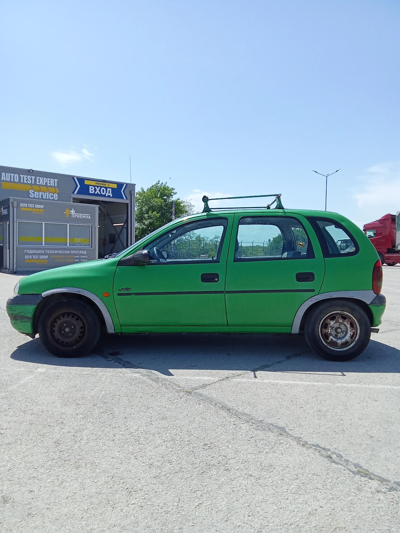 Opel Corsa 1.0 12v, снимка 3 - Автомобили и джипове - 53844949