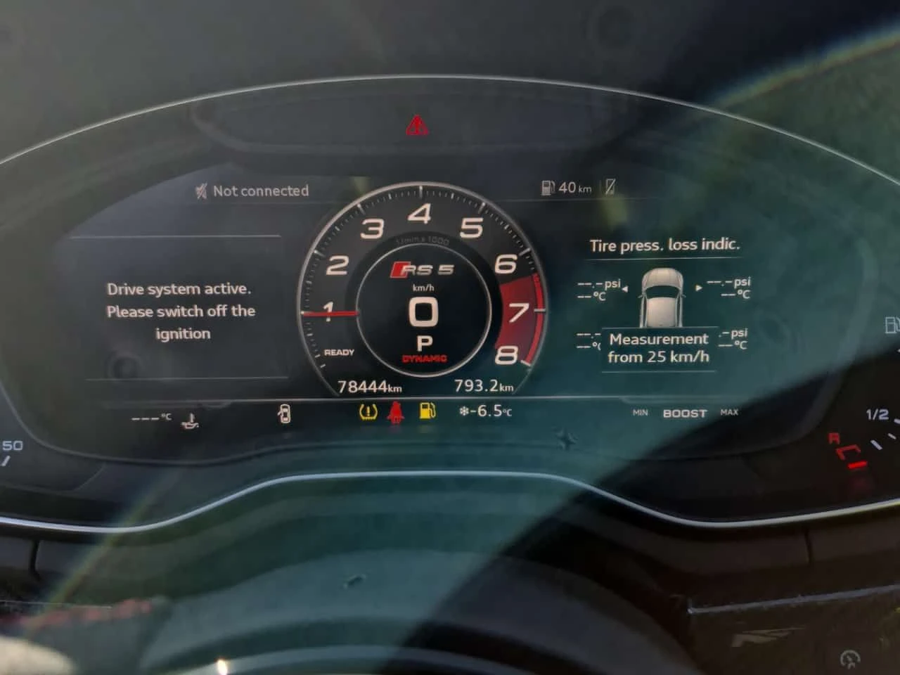 Audi Rs5 | DISTRONIC| HEAD-UP DISPLAY| ШИБИДАХ| 2 КЛЮЧА, снимка 11 - Автомобили и джипове - 54002335