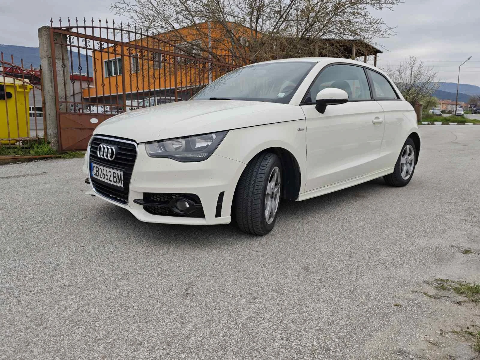 Audi A1 S-line, снимка 5 - Автомобили и джипове - 54137530